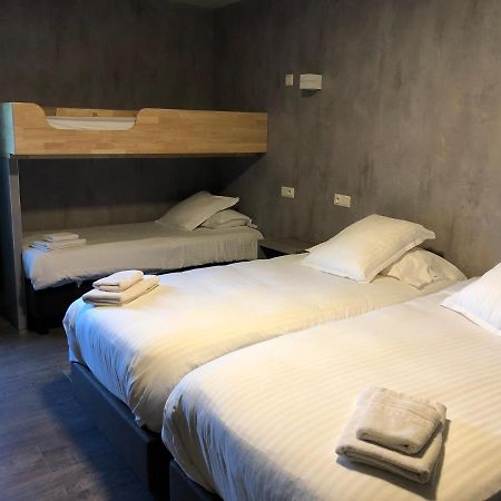 Hotel Oude Abdij Lo-Reninge Exterior photo